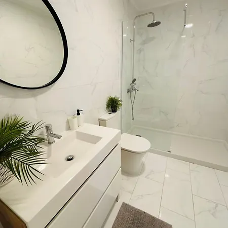 Luxury Spacious Flat Marques De Pombal * Lisbona